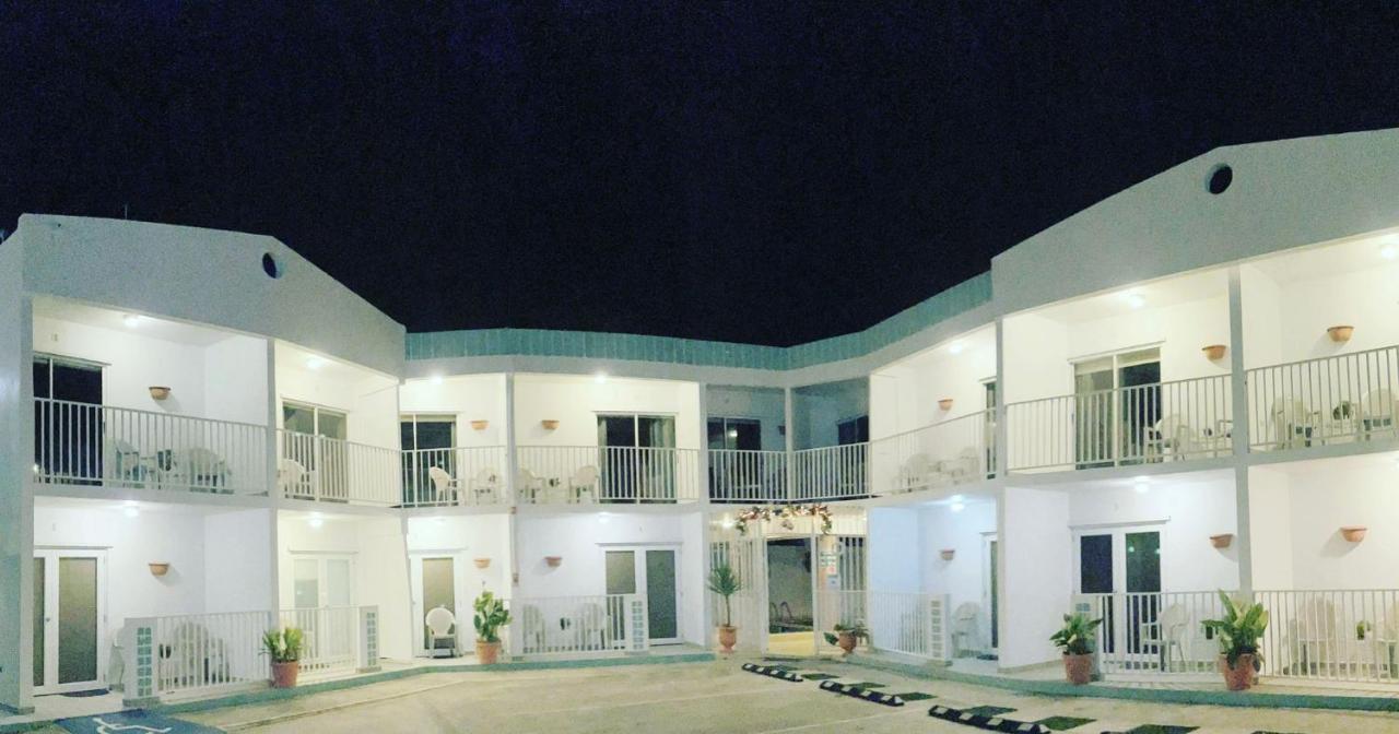 Nautilus By La Jamaca Hotels-Downtown La Parguera Lajas Kültér fotó