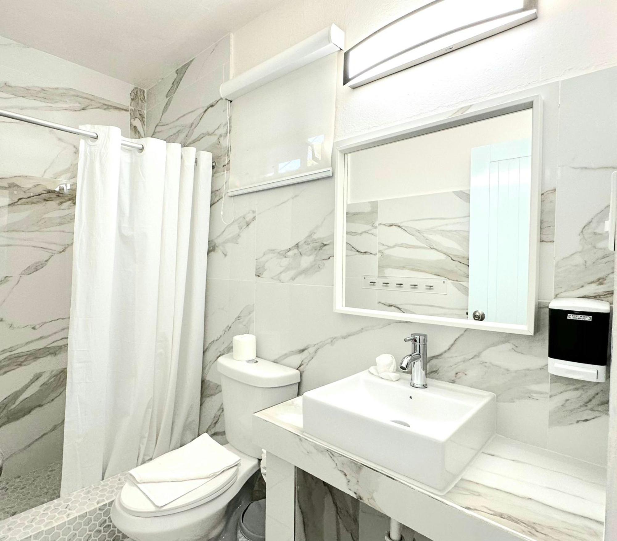 Nautilus By La Jamaca Hotels-Downtown La Parguera Lajas Kültér fotó